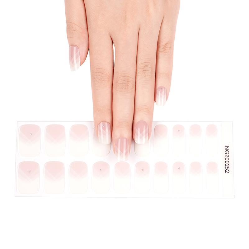 UÑAS EN GEL SEMICURADAS ✨